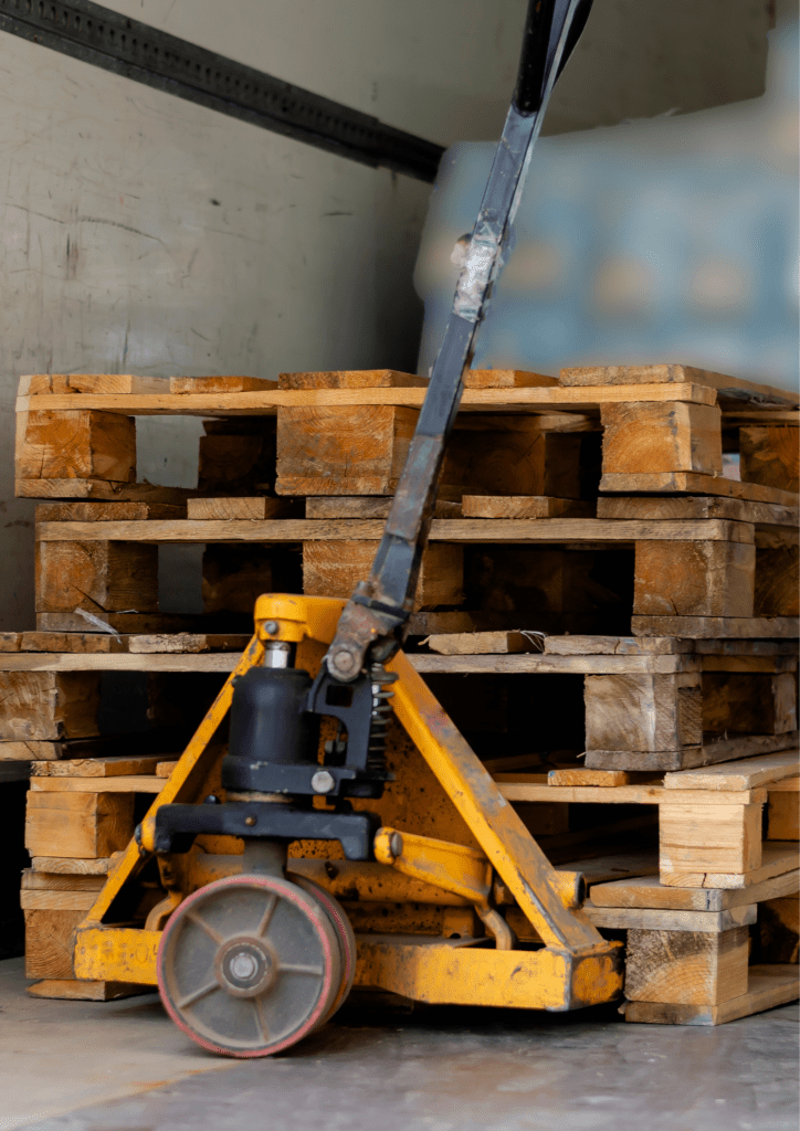 Comment choisir la taille de palette pour optimiser transport et stockage ?