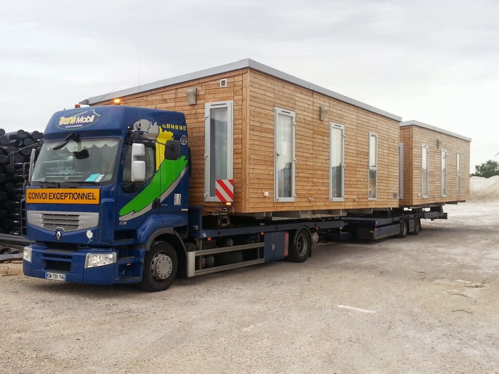 Comment transporter un mobil-home ? Le guide complet par les experts du transport exceptionnel